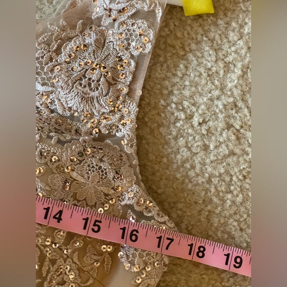 By:  Marchesa Notte   Formal Dress for a special occasion - Picture 16 of 17